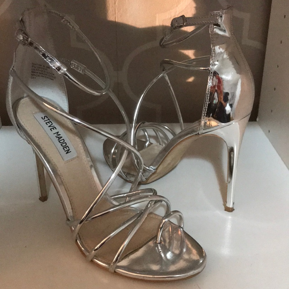 Steve Madden ;; SATYA - silver